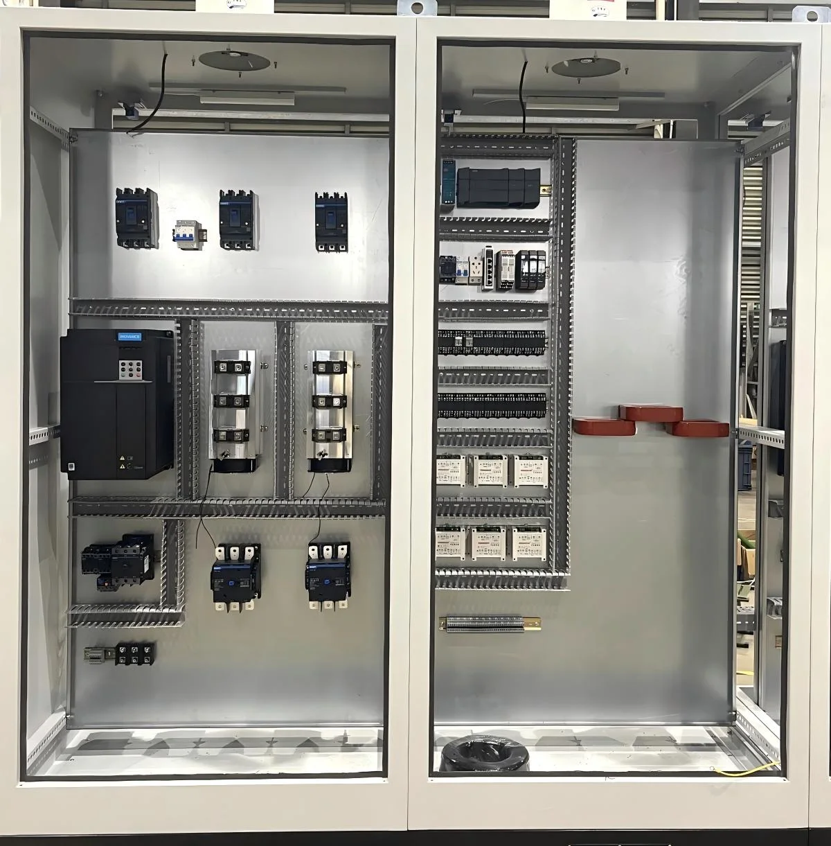 Control cabinet for electric air heater
