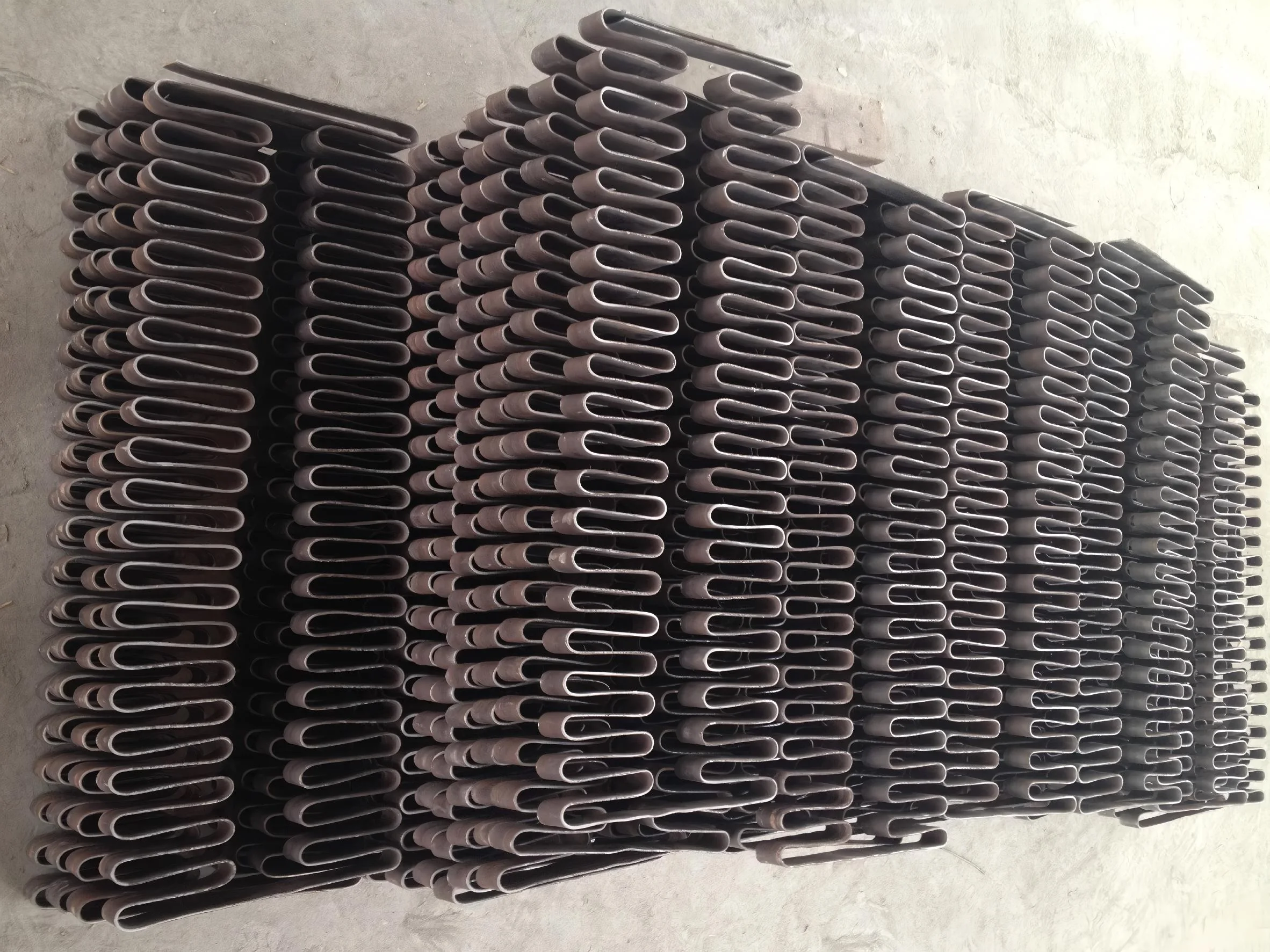 electric-heating-elements Industrial resistance heating strip for high-temperature heating equipment and custom heating assemblies